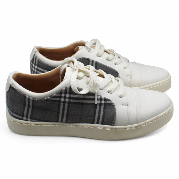 Journee Collection Womens Casual and Fashion Sneakers - Picture 4 of 9